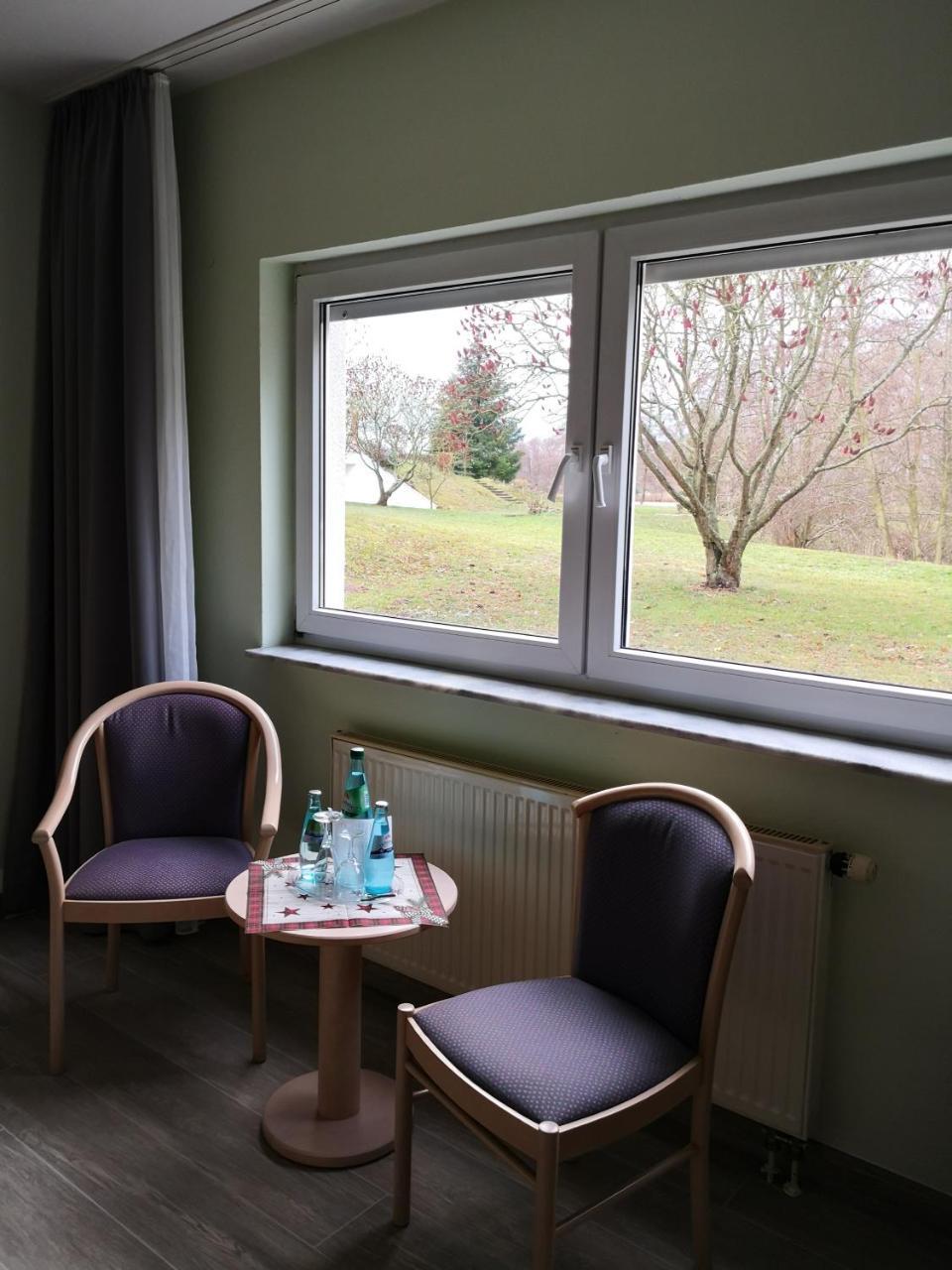 Seehotel Luisenhof Falkenhagen  Ngoại thất bức ảnh